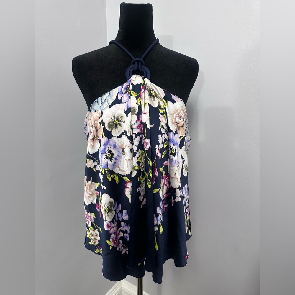 NWOT loose fitting WHBM top— never worn